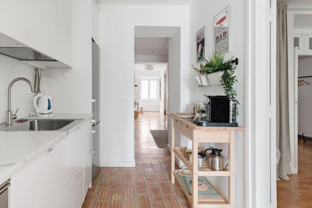Apartment Garden Oasis With Patio *