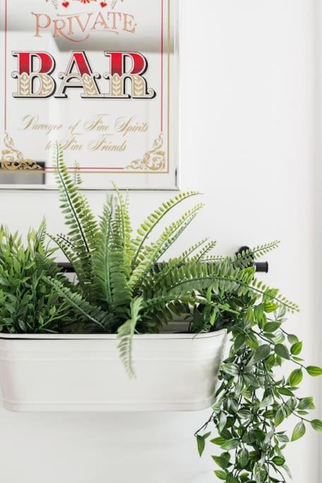 Apartment Garden Oasis With Patio Lissabon